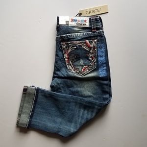 Grace in La Capri Jeans